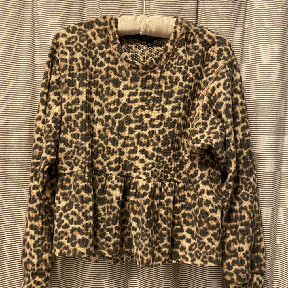 La La Land peplum sweater, XS, leopard print